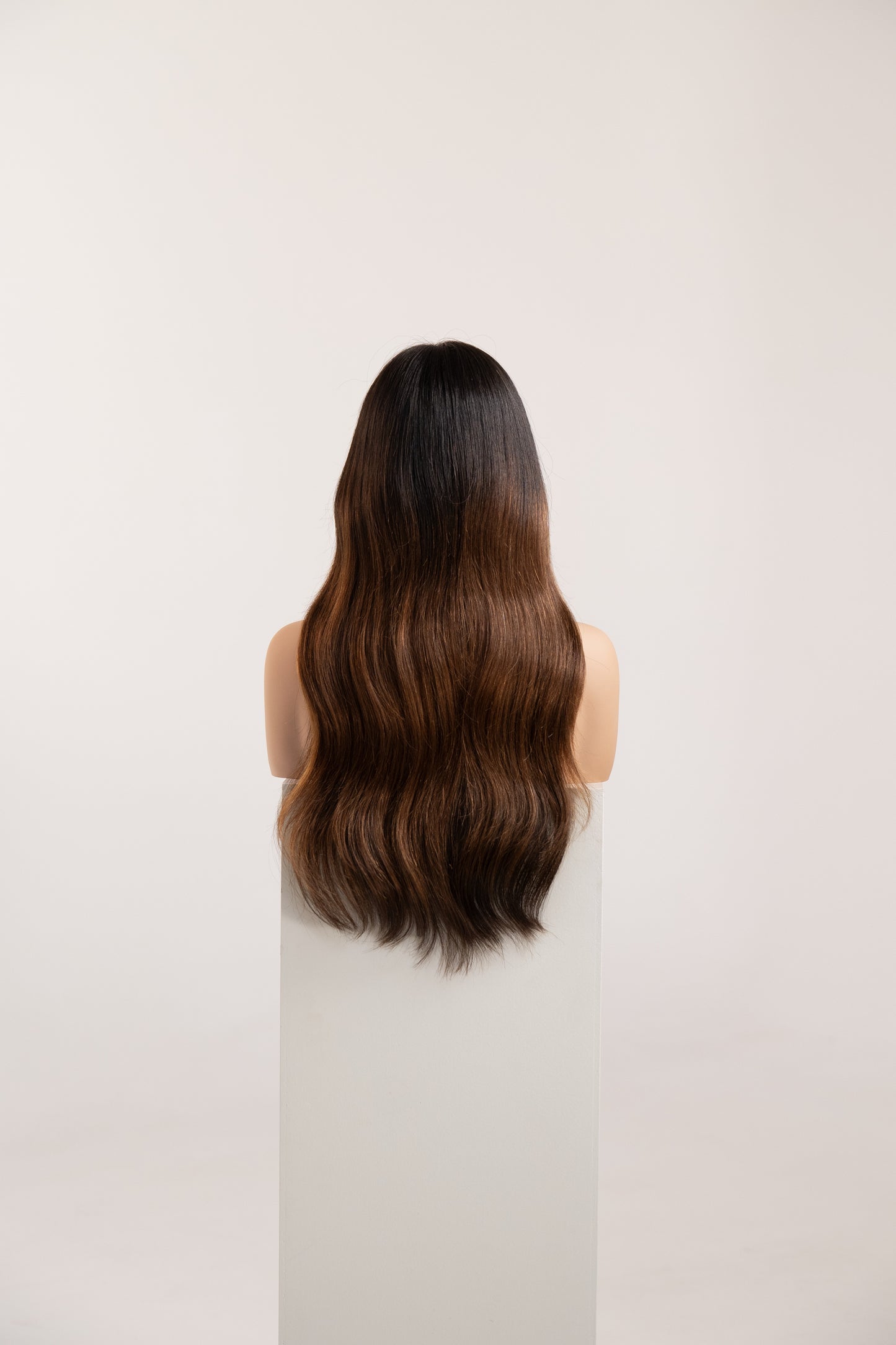 Celebrity Wig B 0035