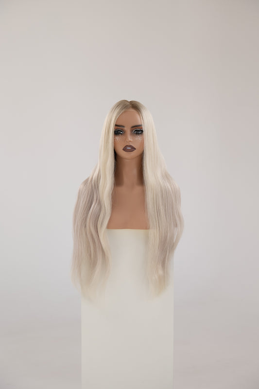 Celebrity WIG B 0050