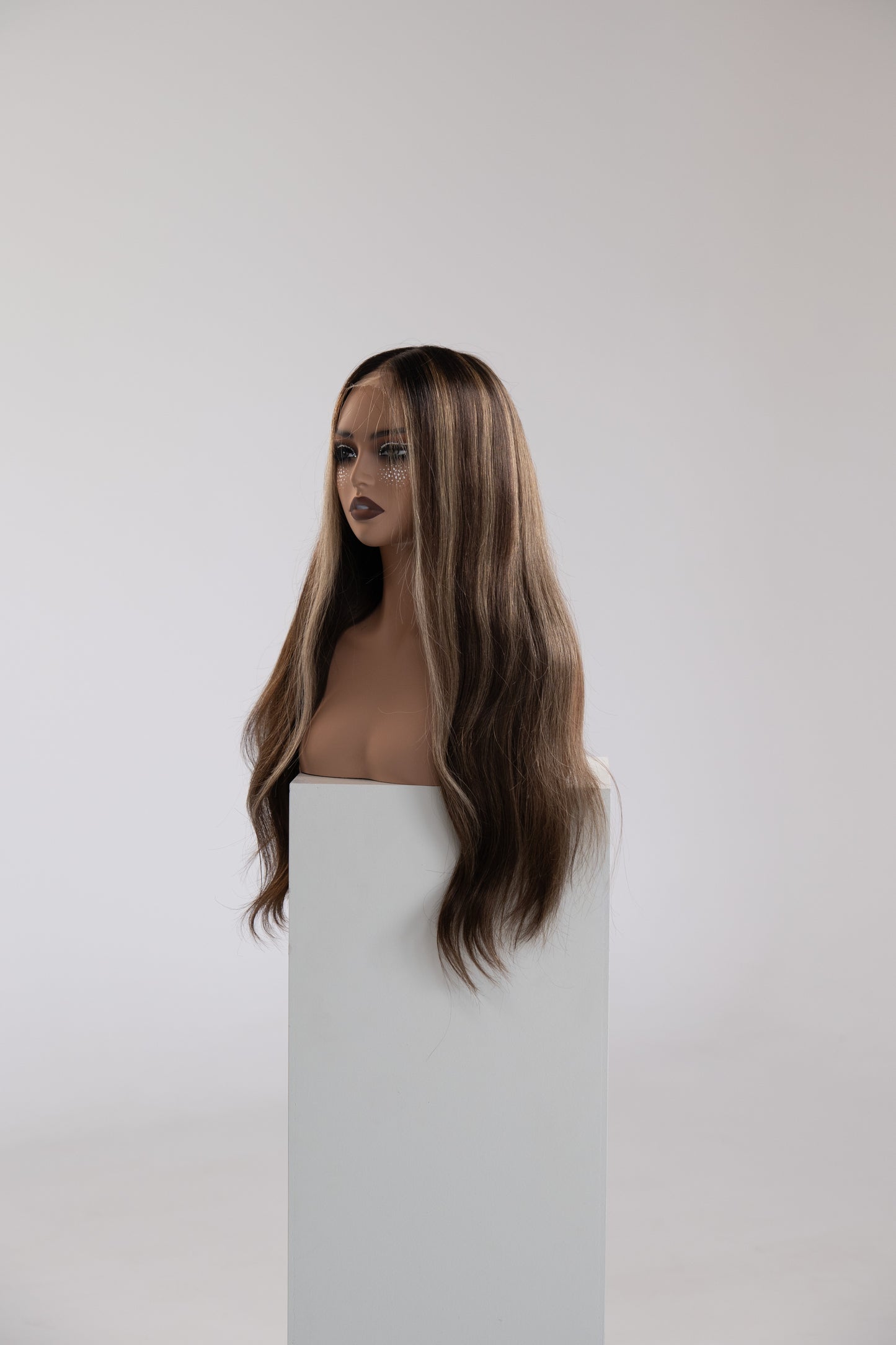 Celebrity Wig B 0030