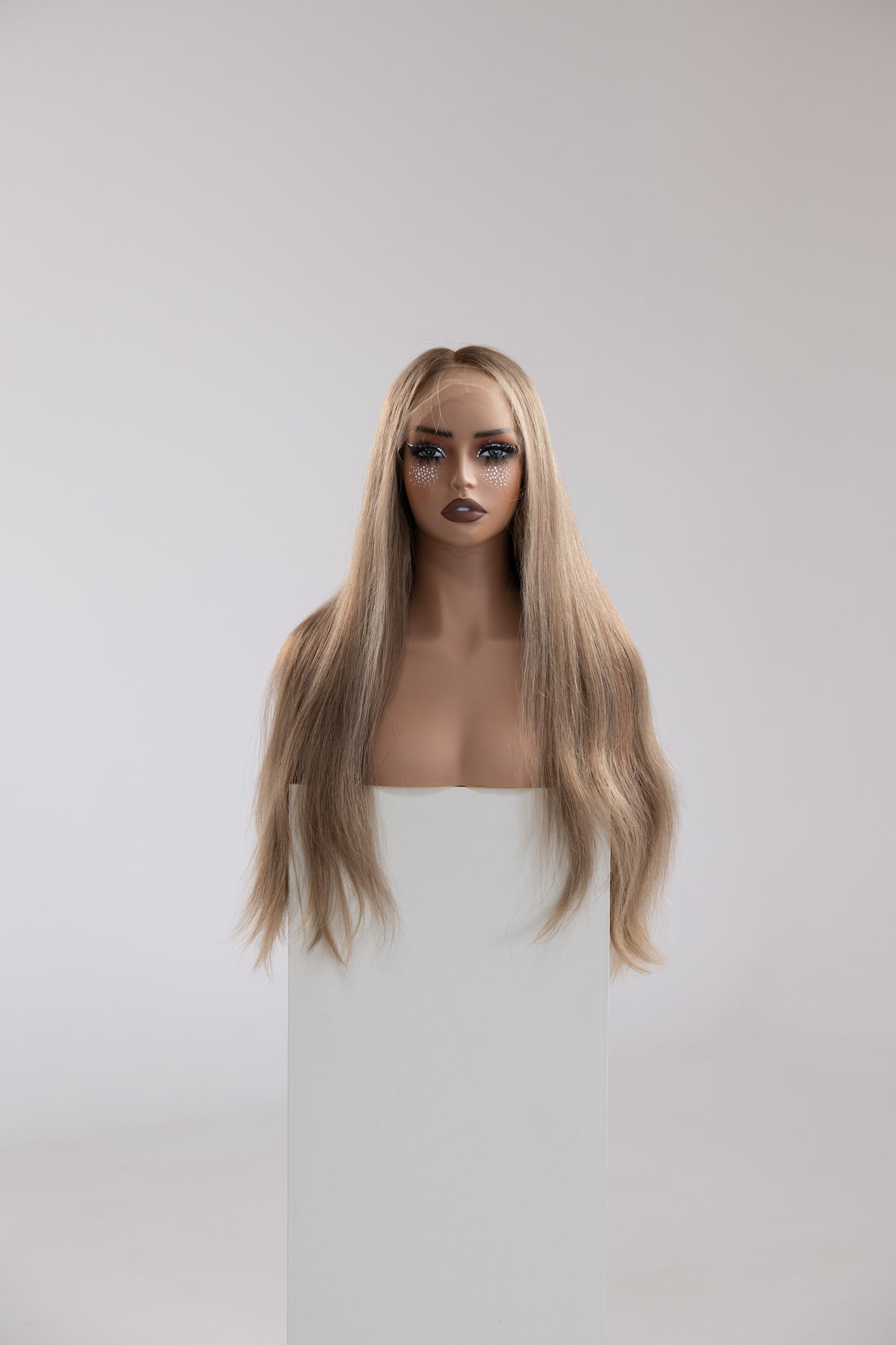 Celebrity Wig B 0041