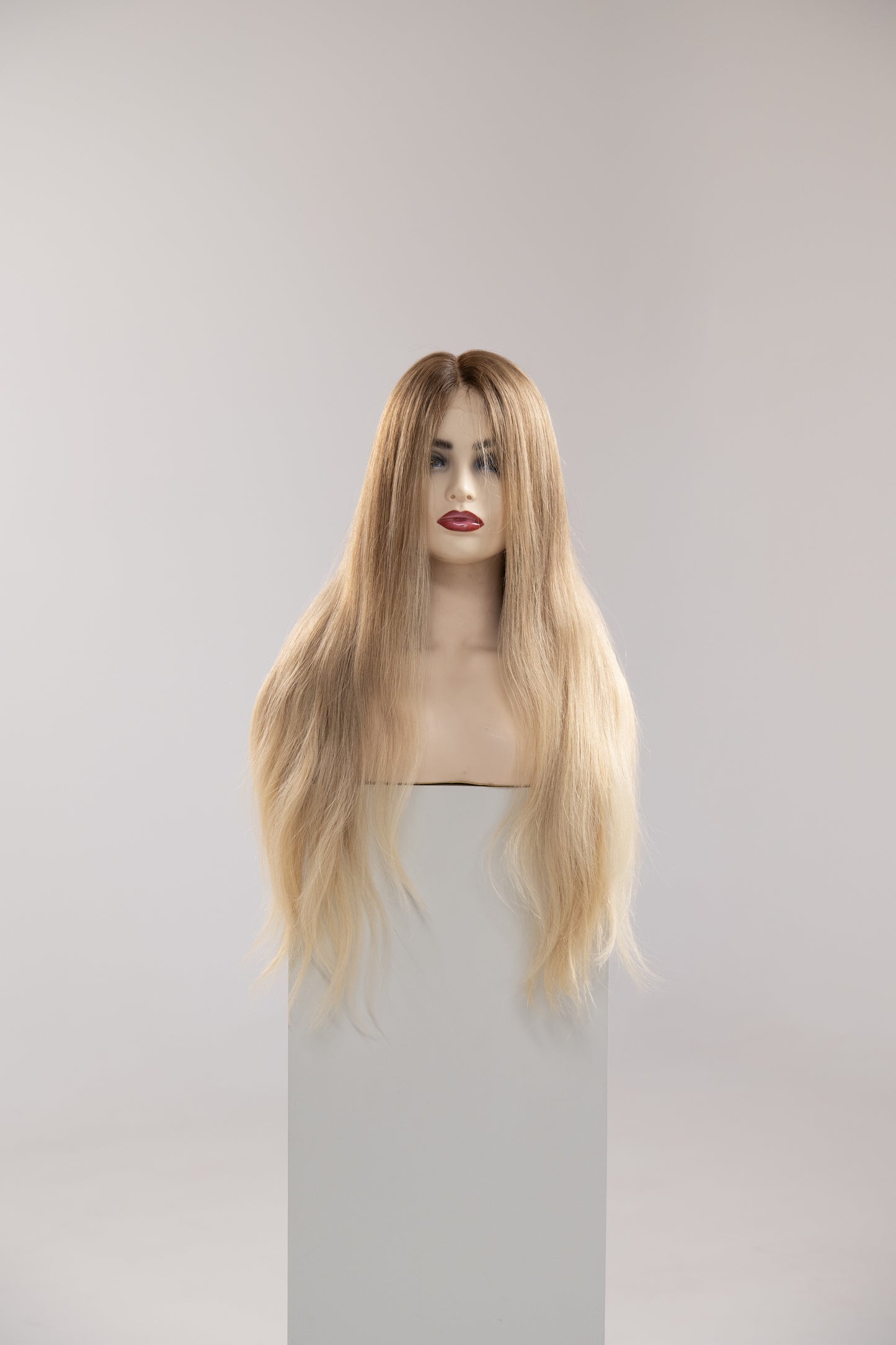 Celebrity Wig B 0039