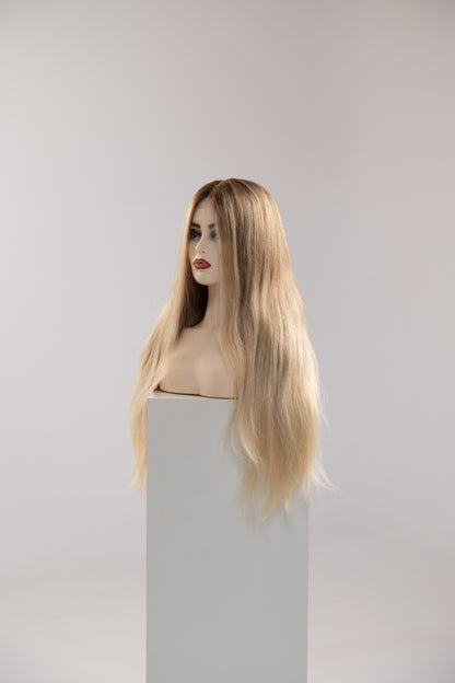 Celebrity Wig B 0039