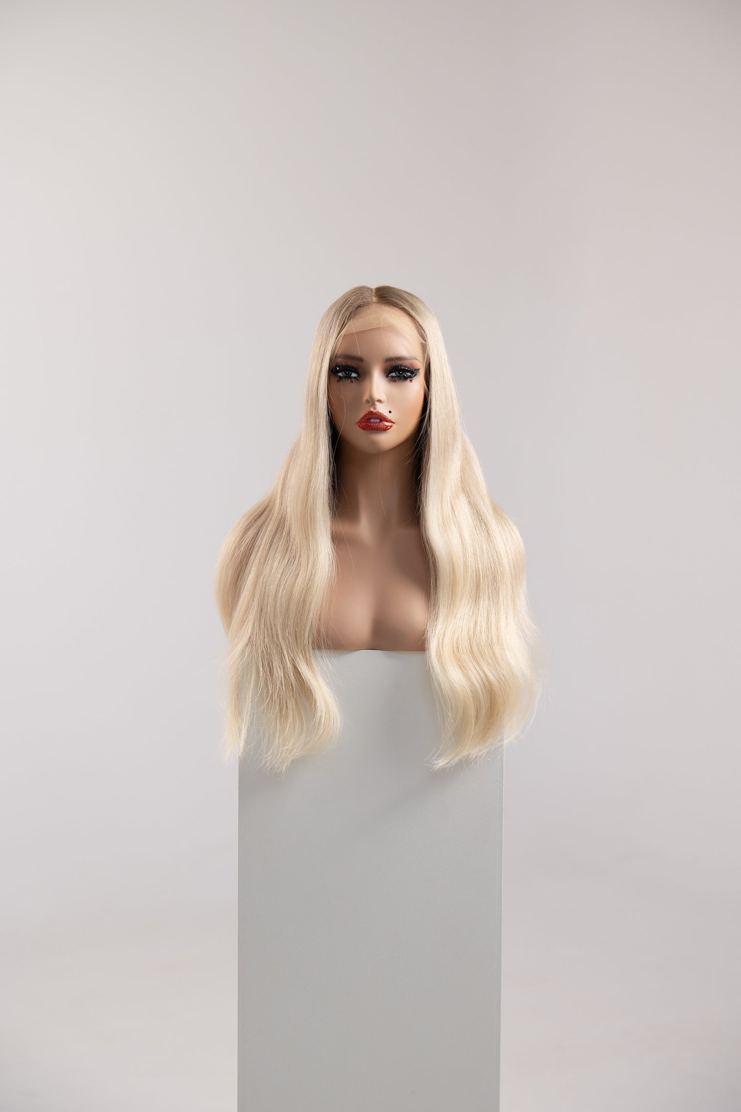Celebrity Wig B 0045