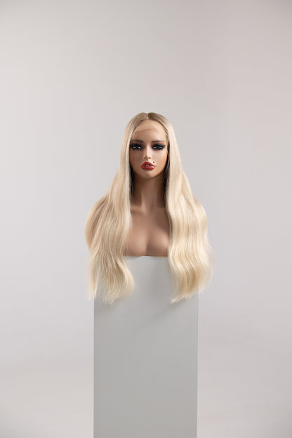 Celebrity Wig B 0045