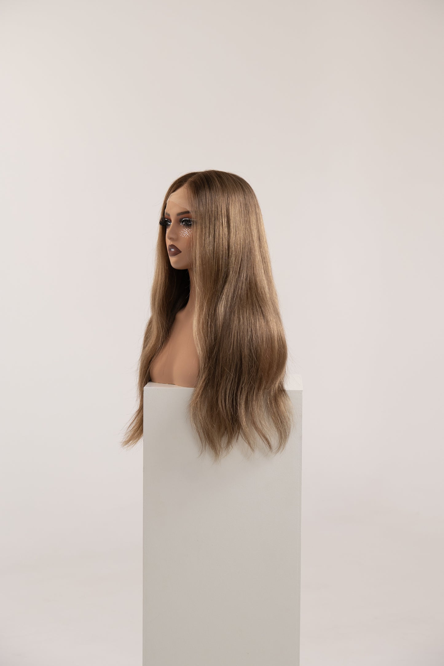 Celebrity Wig B 0029