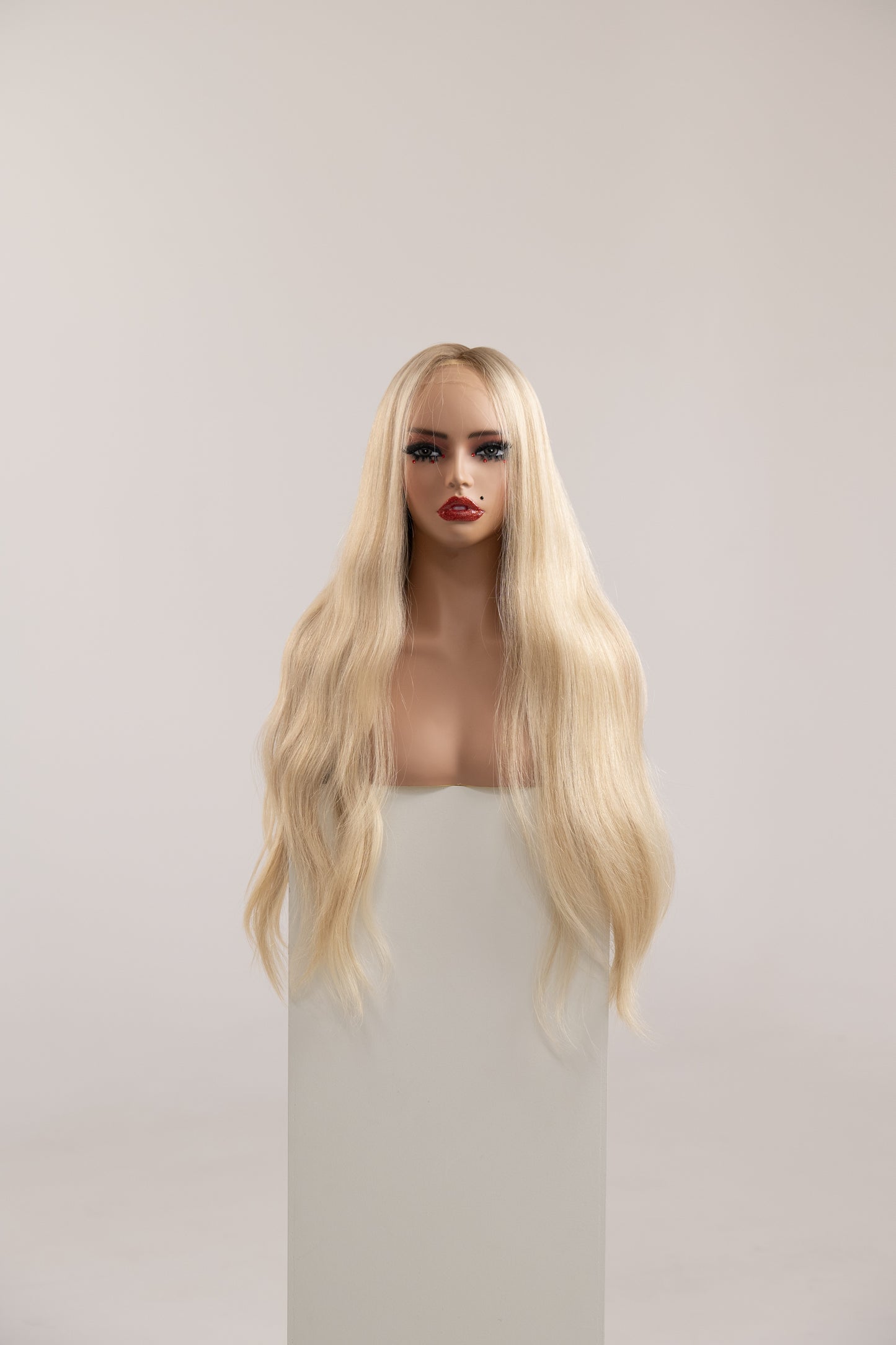 Celebrity Wig B 0025