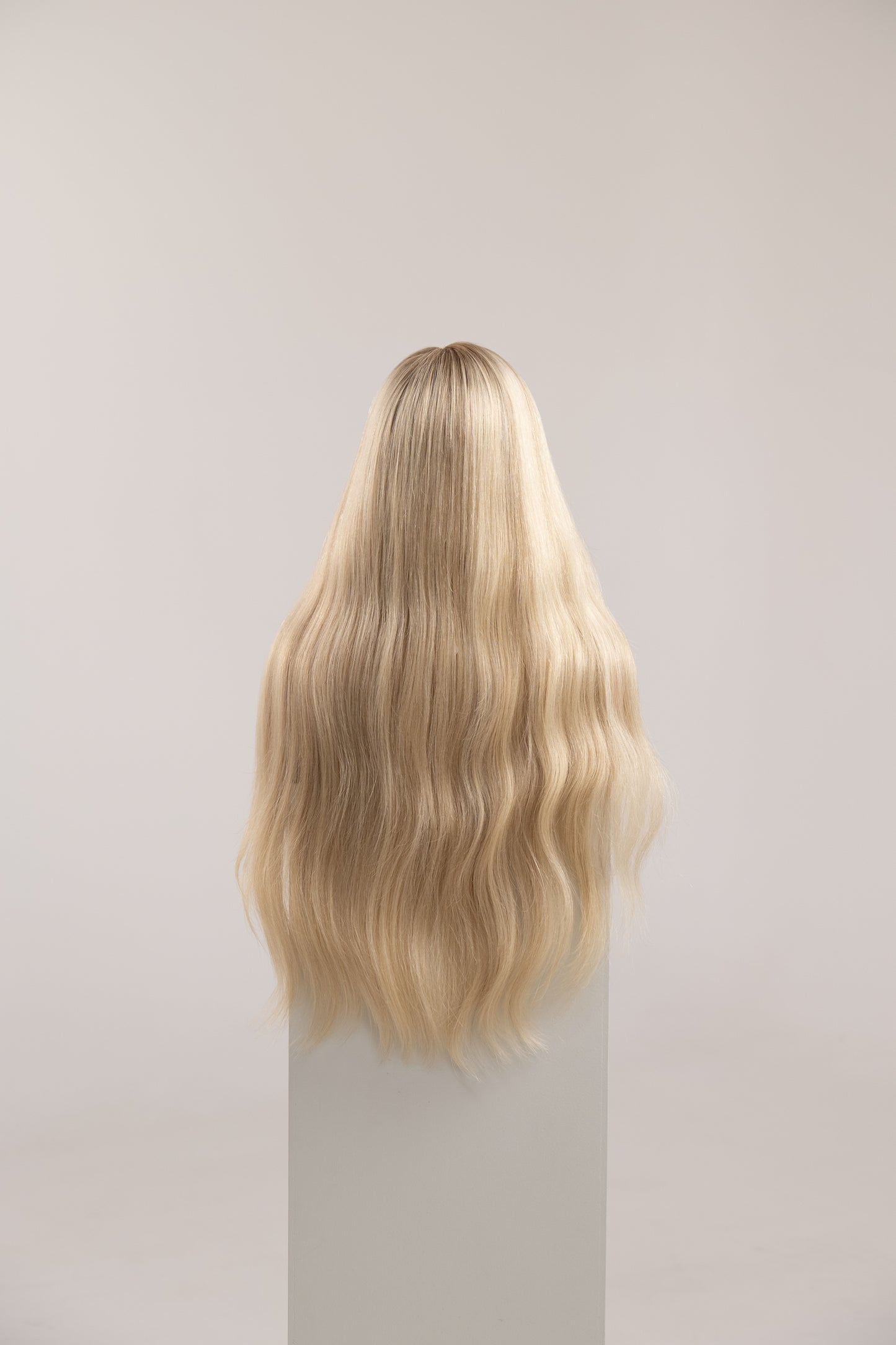 Celebrity Wig B 0025