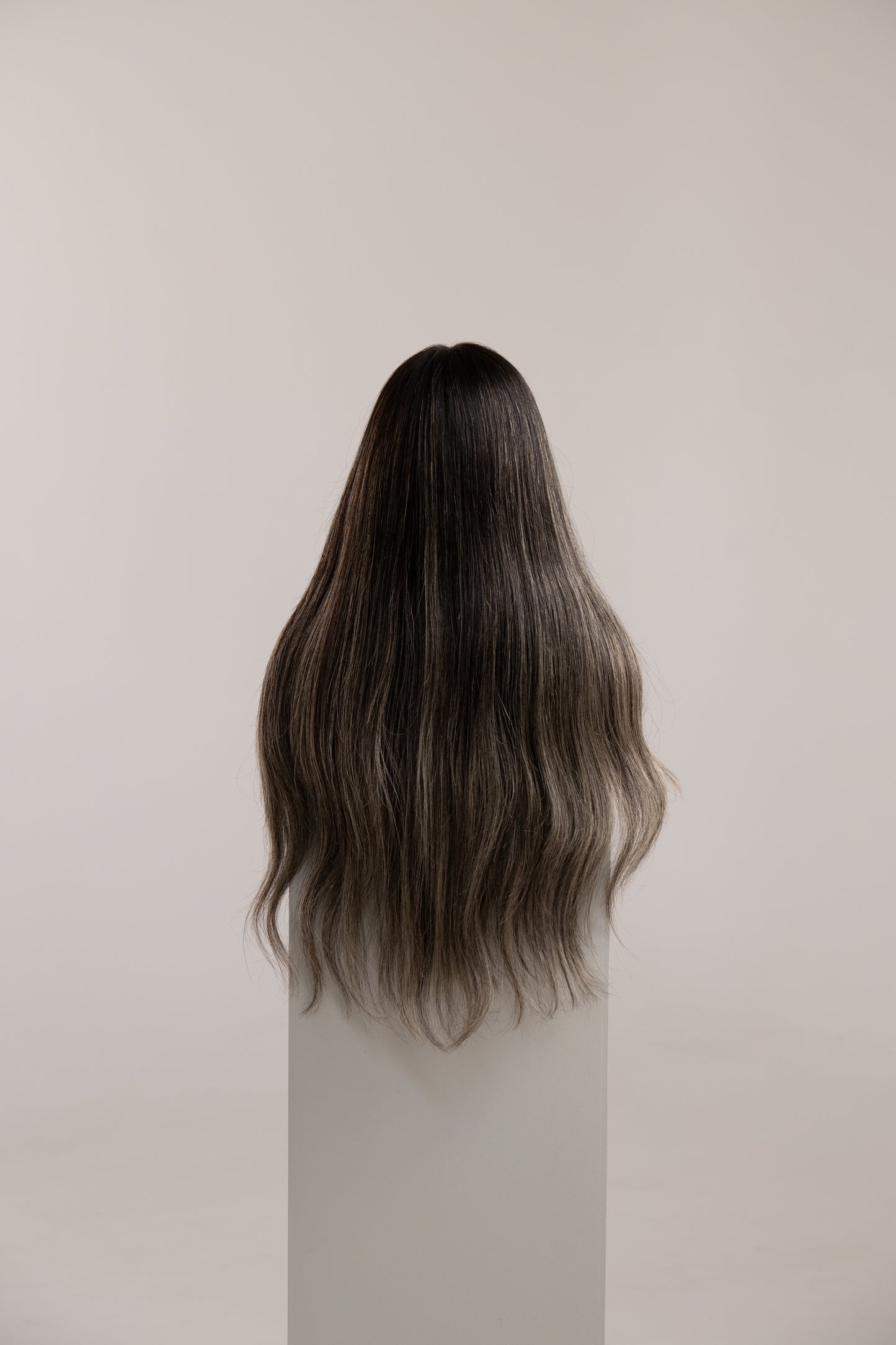 Celebrity Wig B 0037